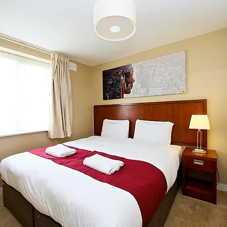 Hotel Staycity St Augusti